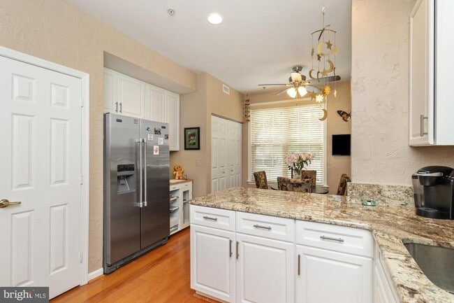 Photo - 8806 Howard Forest Ln