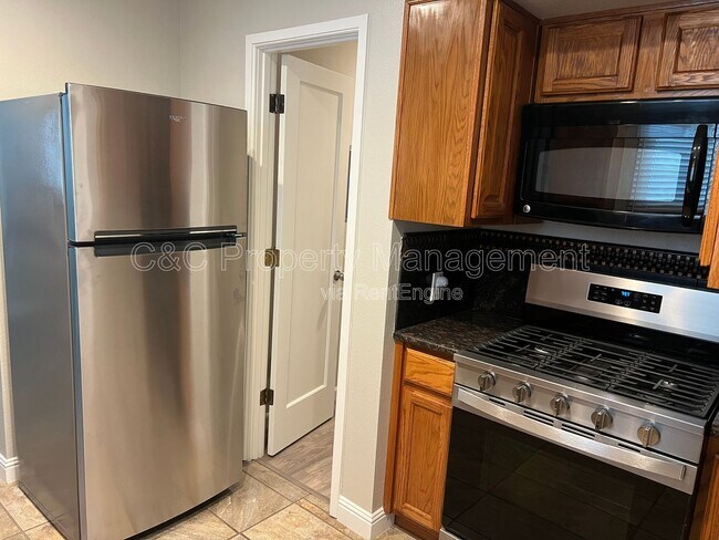 Photo - 143 Gleason Ave