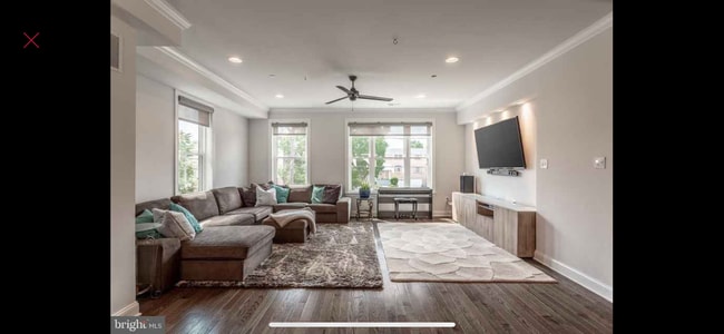 Photo - 869 N 5th St Unit Front