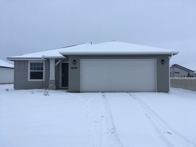 Photo - 8349 E Dutchman St