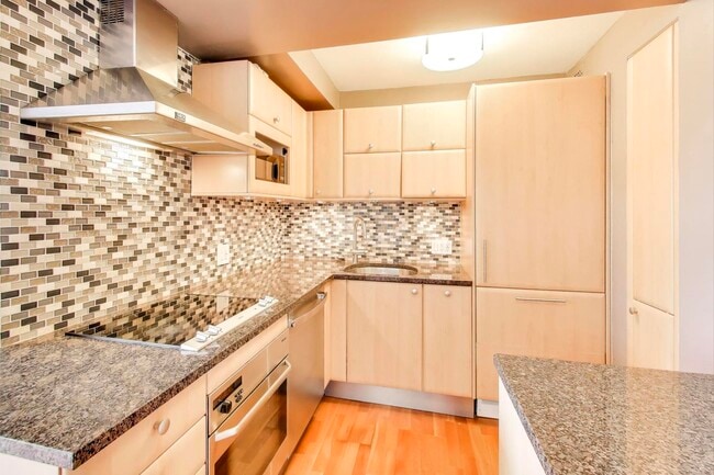 Photo - 2909 N Sheridan Rd Unit 1807