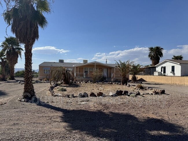 Building Photo - 5725 Bison Ave