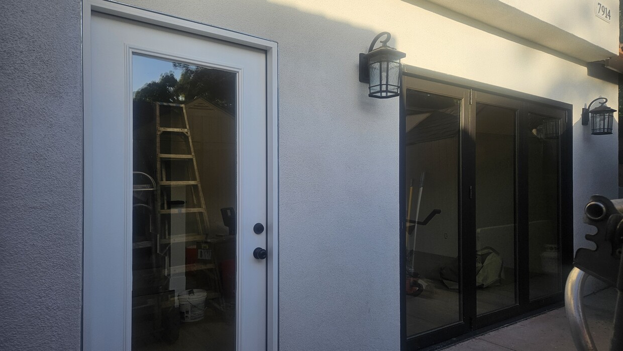 Private entrance - 7912 Osage Ave (Los Angeles, CA)