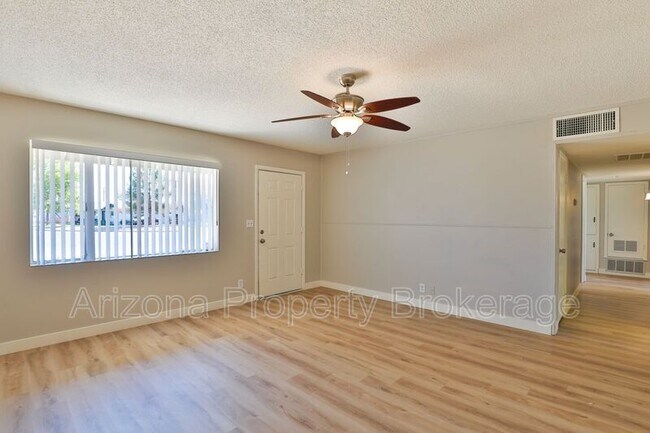 Photo - 1026 S Grand