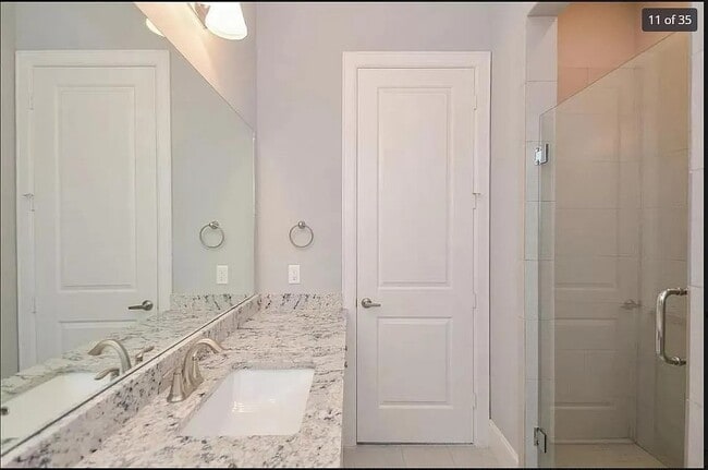 Photo - 4609 Nett St