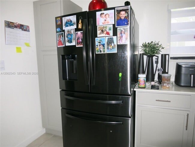 Photo - 444 NE 1st St