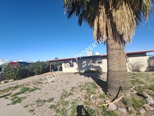 Photo - 3755 S Amos Pl