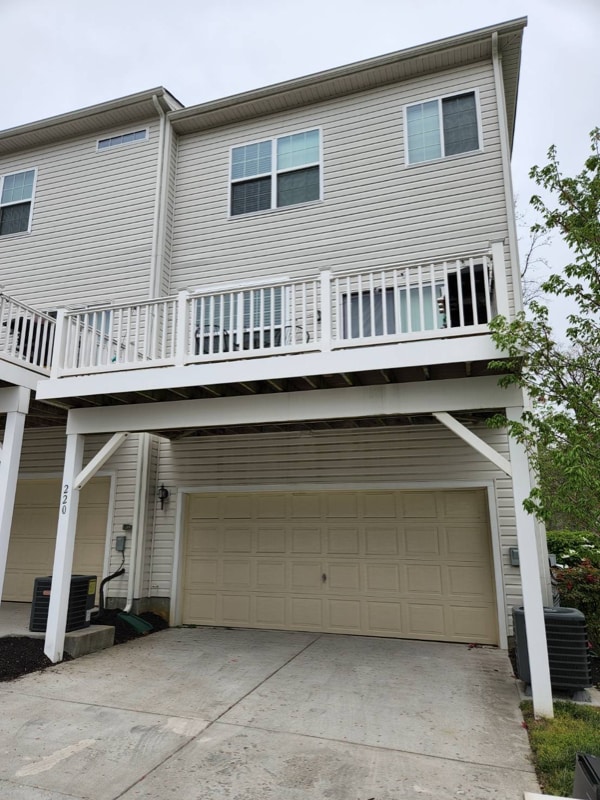 Photo - 220 Ironwood Manor Dr