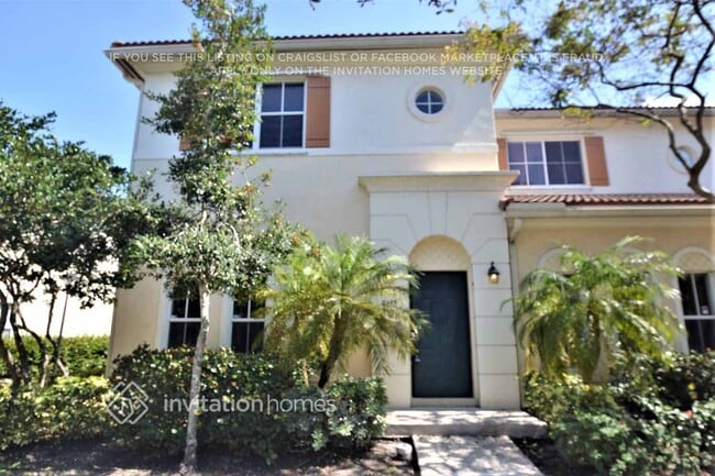 Photo - 2465 SW 99th Way