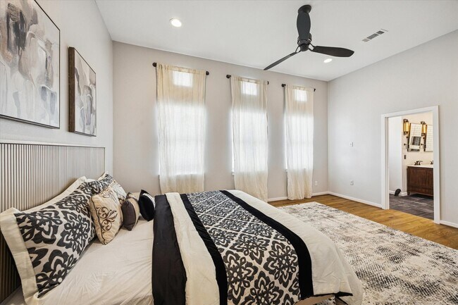 Photo - 2404 Fairview St Unidad C