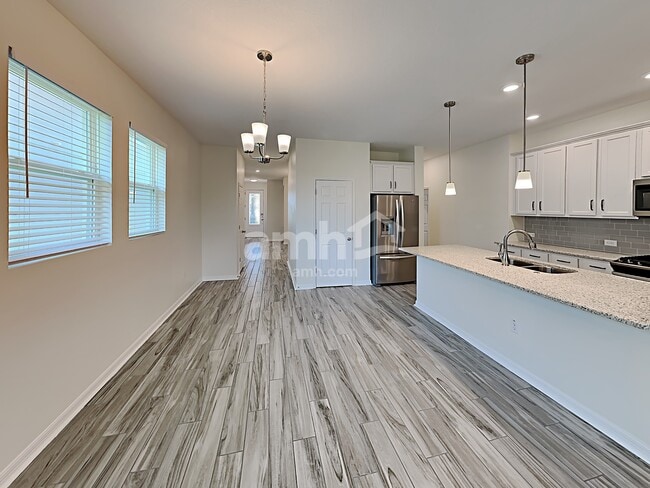 Photo - 6117 Voyagers Pl