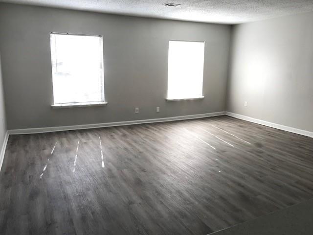 Photo - 1601 Hillwood Dr