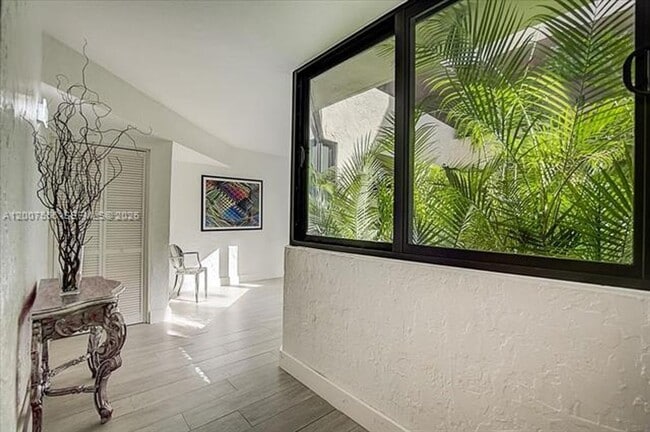 Photo - 101 Crandon Blvd Unit 101 Crandon Blvd # 276
