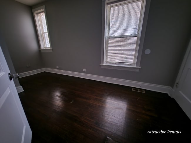 Photo - 6738 S Prairie Ave Unidad 1