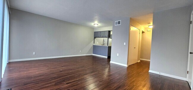 Photo - 3809 Briar Pl Unit 6