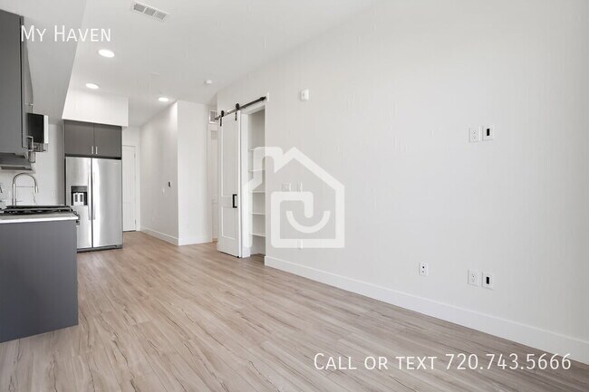 Photo - 2876 W 53rd Ave Unidad 322