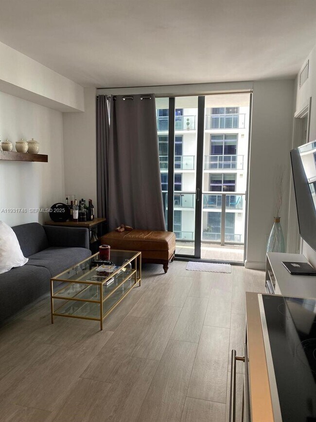 Photo - 55 SW 9th St Unit 3609