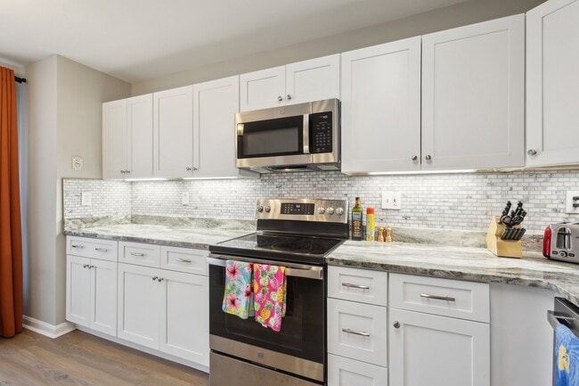 Photo - 602 Stafford Glen Ct