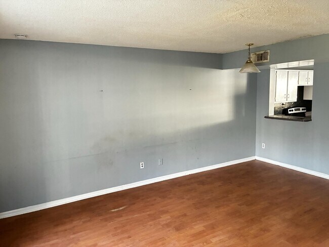 Photo - 111 E 1st St Unit 37 -