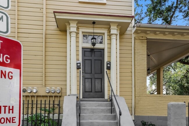 59 Bull St