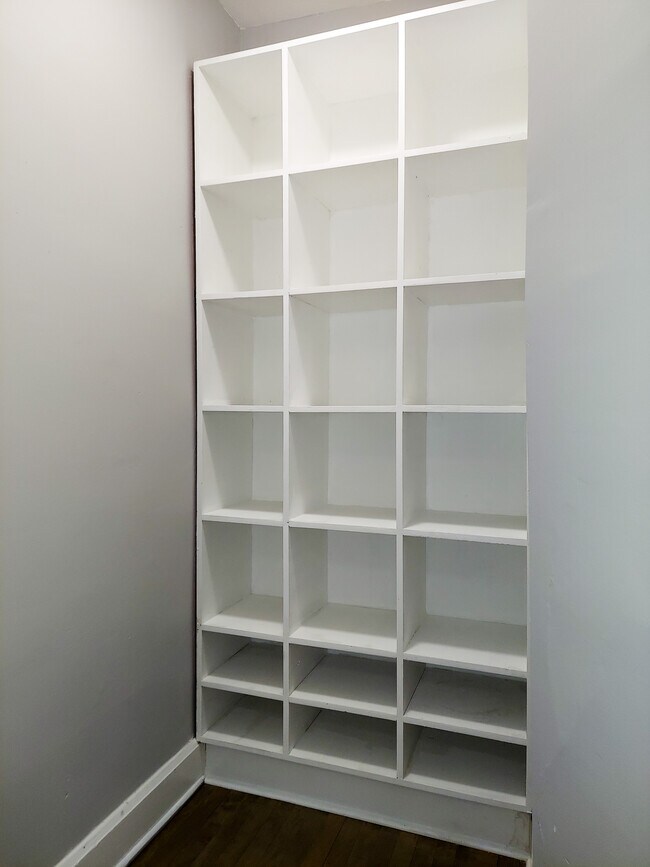 Photo - 1454 W Winnemac Ave Unit 3W