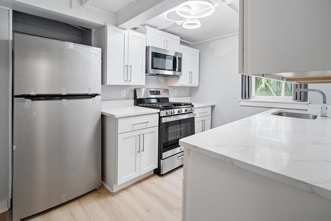 202 Stewart Ave Unit 202-4