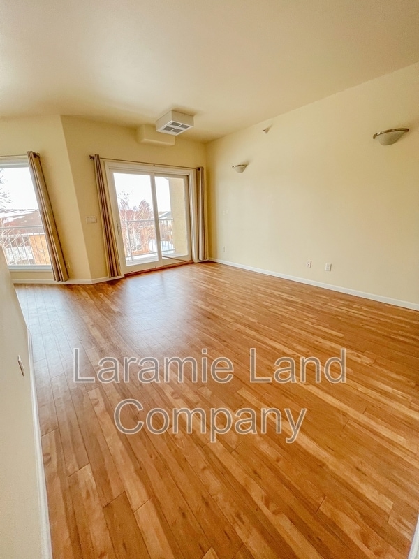 Photo - 1157 N 17th St