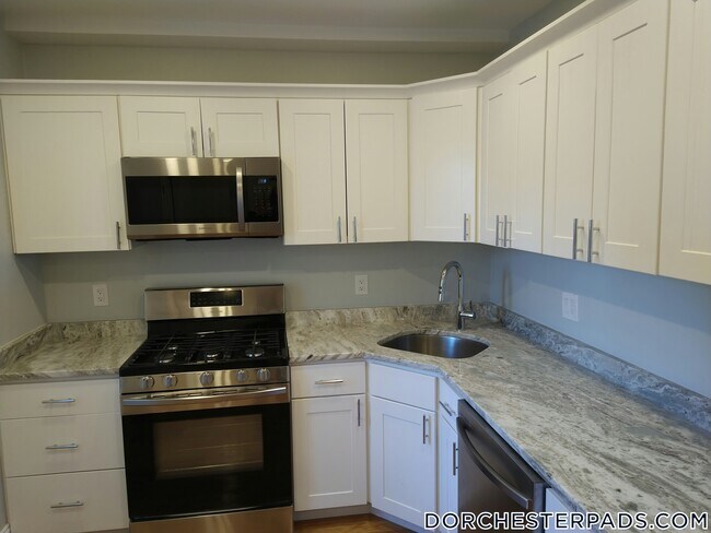 Photo - 127 Shirley St Apartment Unit 1
