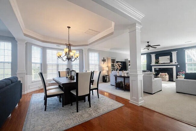 Photo - 116 Kelsey Glen Ln