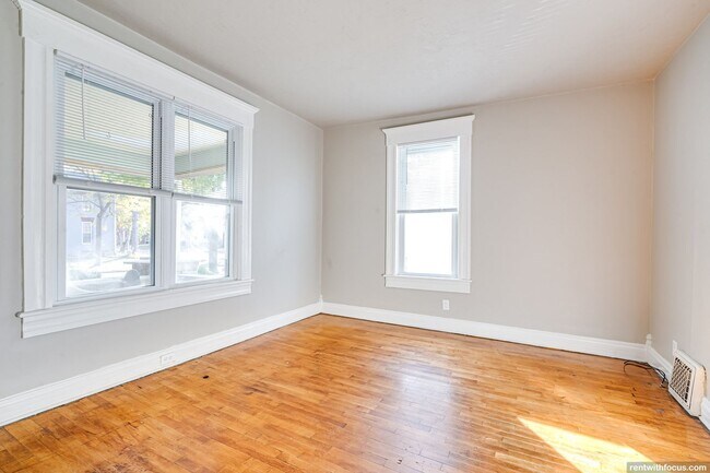 Photo - 408 E Pacific St Unit 408 E Pacific St.