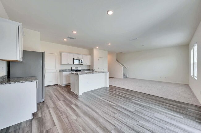 Photo - 413 Redfish Ln