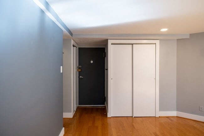 Photo - Bright and Peaceful One-Bedroom with Built...