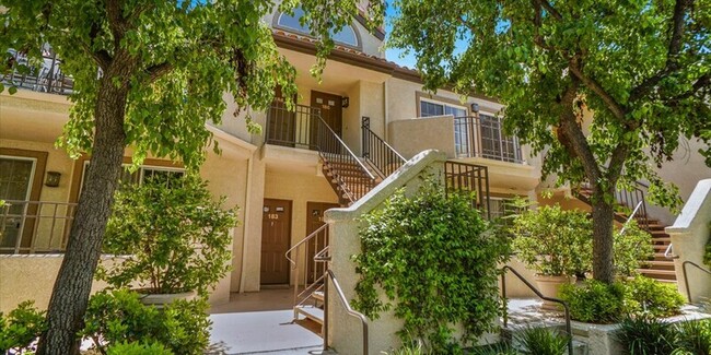 24131 Del Monte Dr. Unit 186 - 24131 Del Monte Dr. House Unit 186
