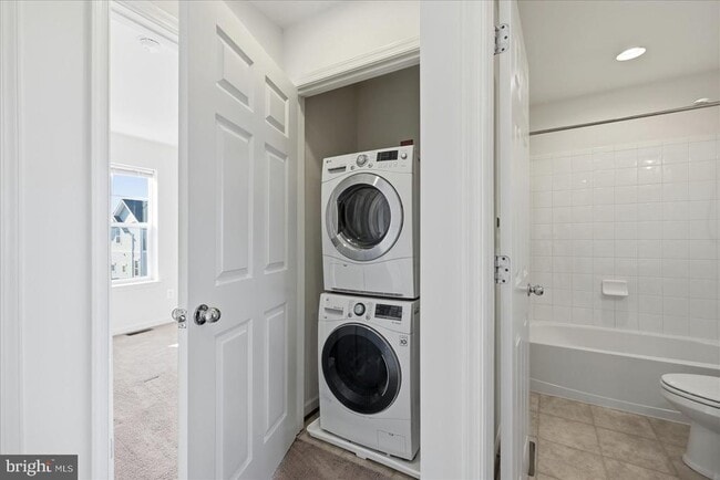 Photo - 117 Rotunda Dr