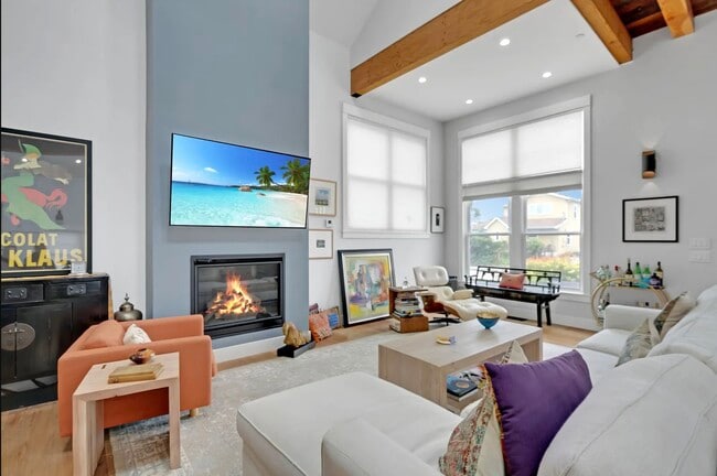 Photo - 532 S Branciforte Ave