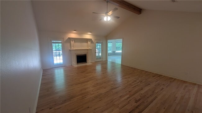 Photo - 2030 N Hailey Dr