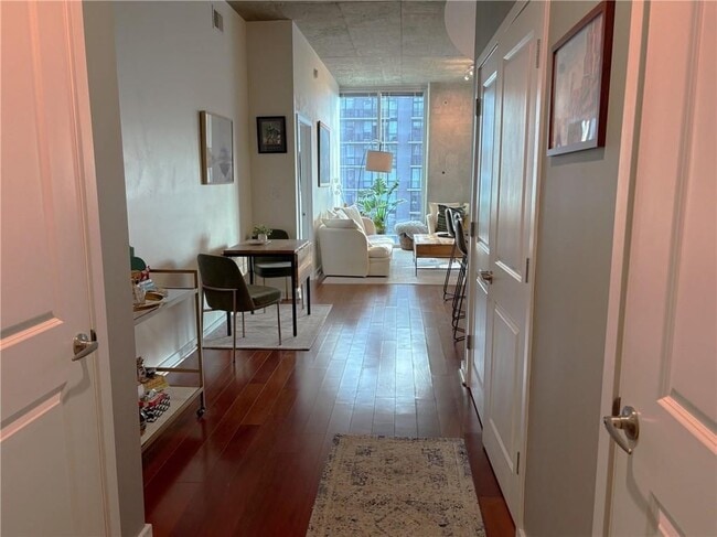 Photo - 855 Peachtree St NE