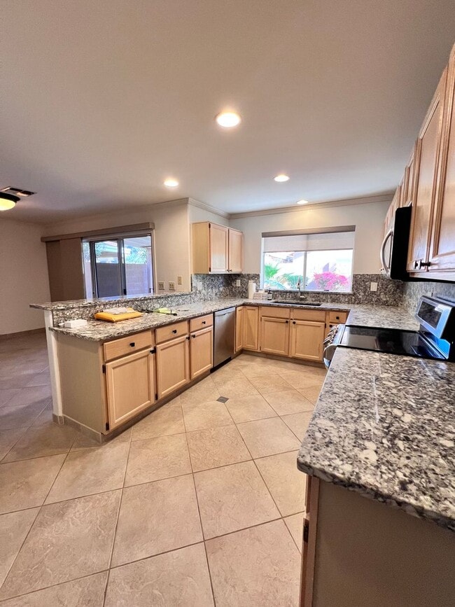 Photo - Ahwatukee Charmer!