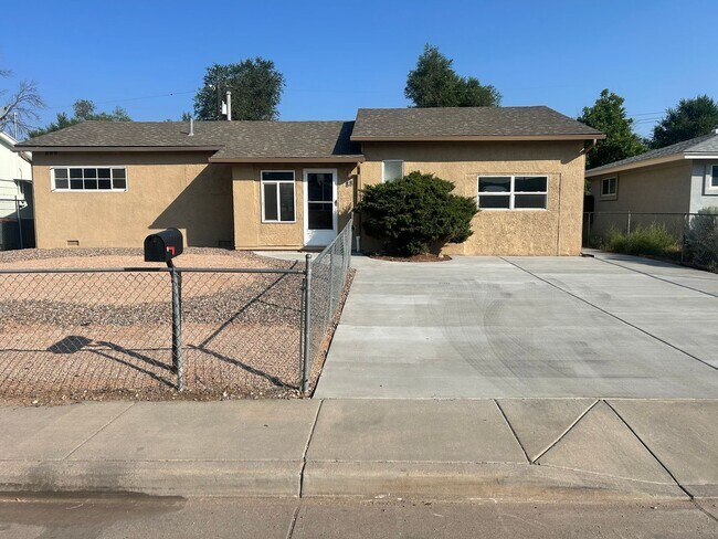 88 Rose Dr