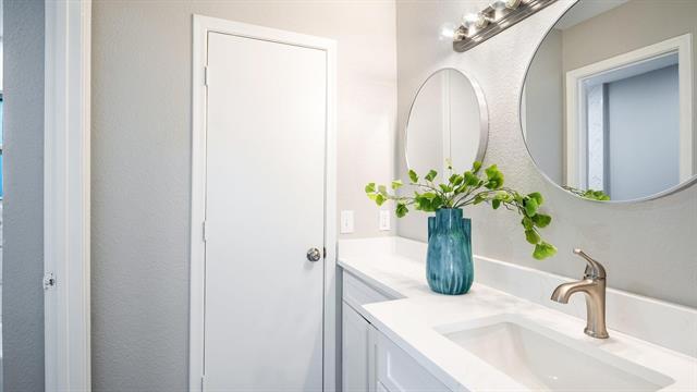 Photo - 2416 Kimberly Ln