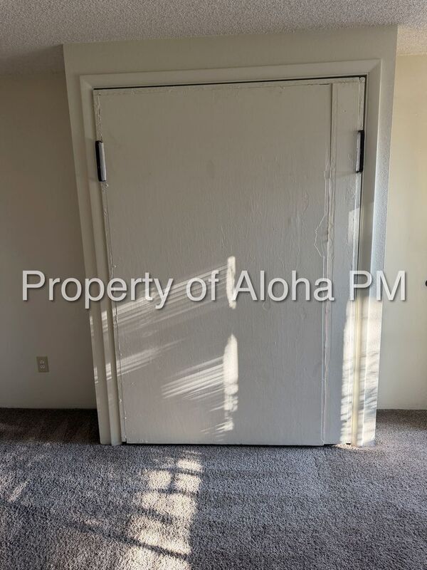 Photo - 337 N 17th St