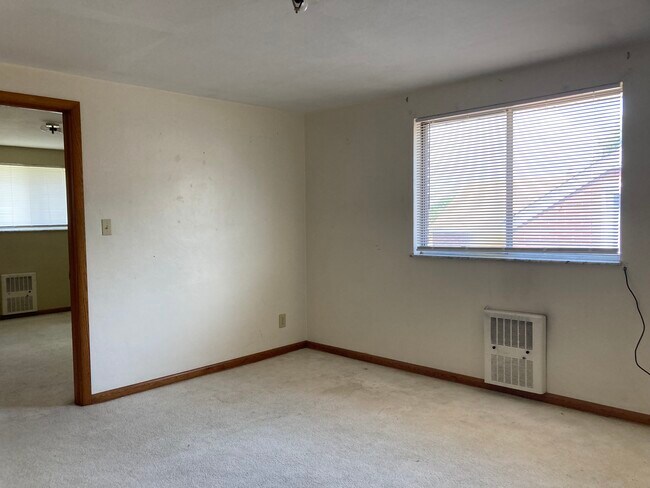 Photo - 710 Lewis Ave Unit 3