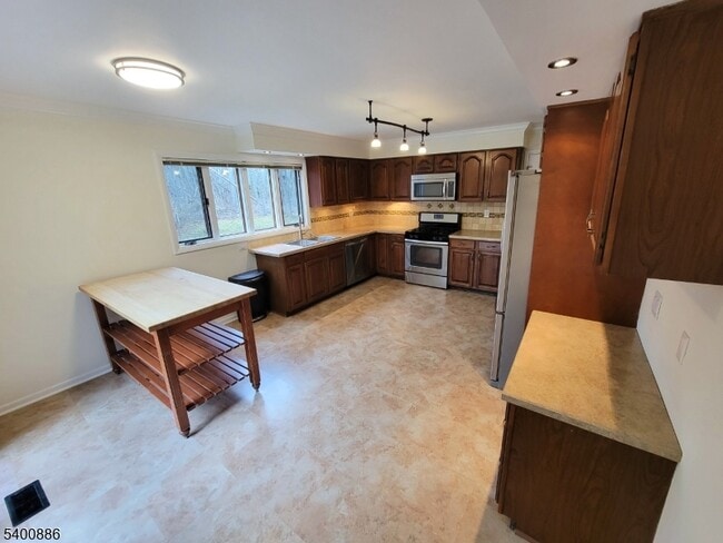 Photo - 42 Windmill Dr