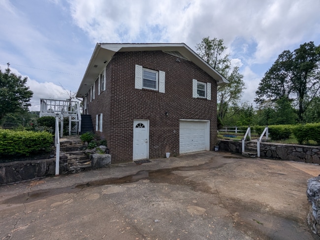 Photo - 505 N Stanwood Ln