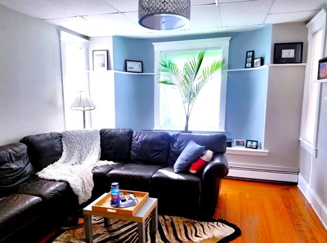 Photo - 722 Adams St Unit 1