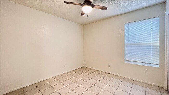 Photo - 8901 Pineridge Dr