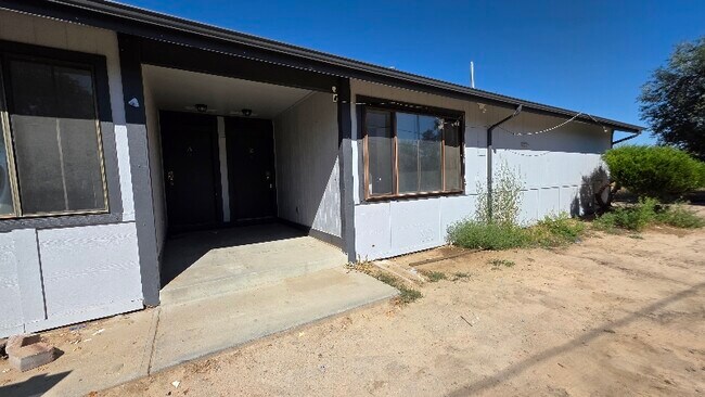 Photo - 6370 Monaco St