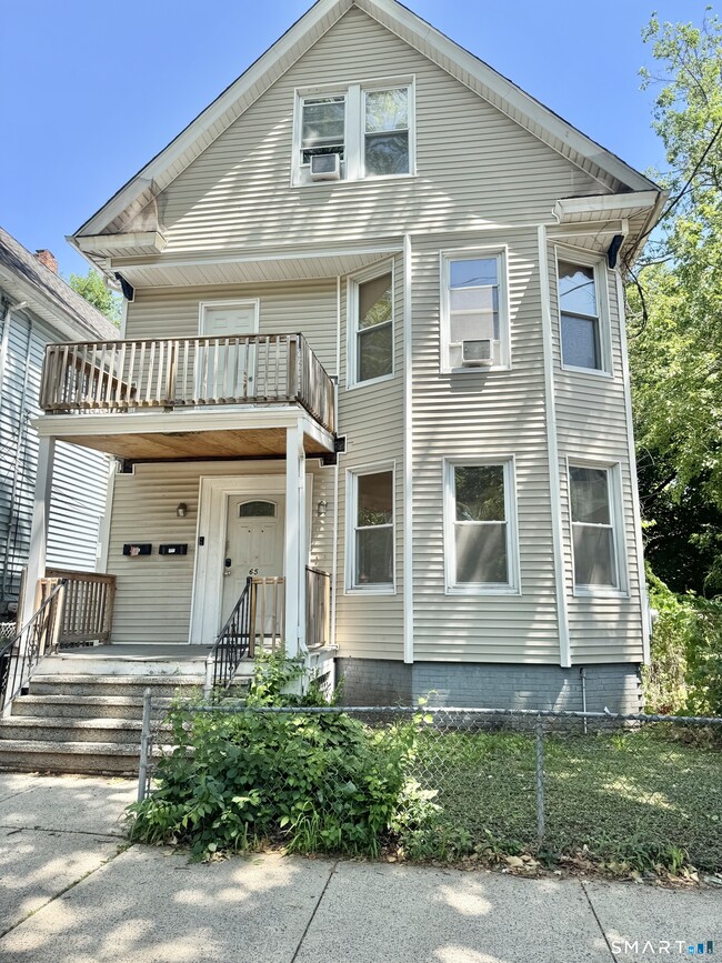 Building Photo - 65 Lilac St Unit 1