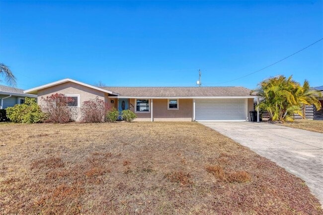 Building Photo - 3425 Fairview Dr