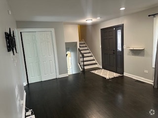 Building Photo - 205 Grovenor Dr Rental